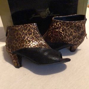 Joan Boyce boots
